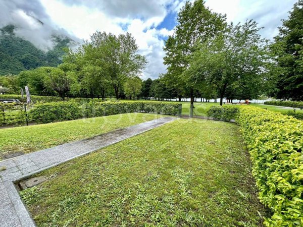 appartamento in vendita a Porlezza