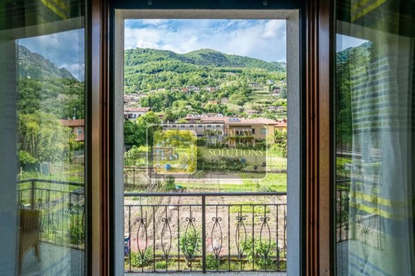 appartamento in vendita a Porlezza
