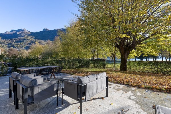 appartamento in vendita a Porlezza