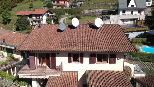 appartamento in vendita a Porlezza