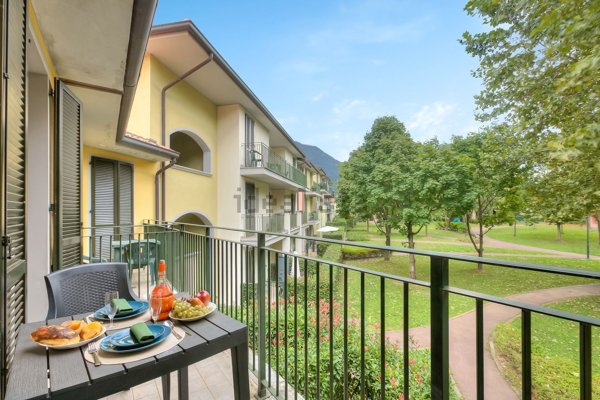 appartamento in vendita a Porlezza in zona Begna
