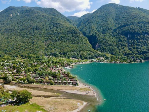 appartamento in vendita a Porlezza in zona Begna