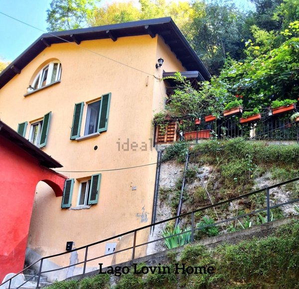 casa indipendente in vendita a Porlezza in zona Begna