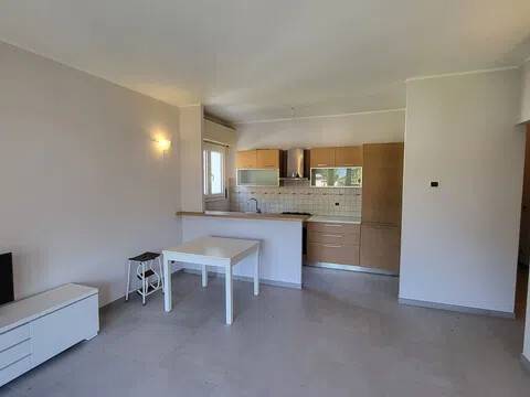 appartamento in vendita a Porlezza in zona Begna