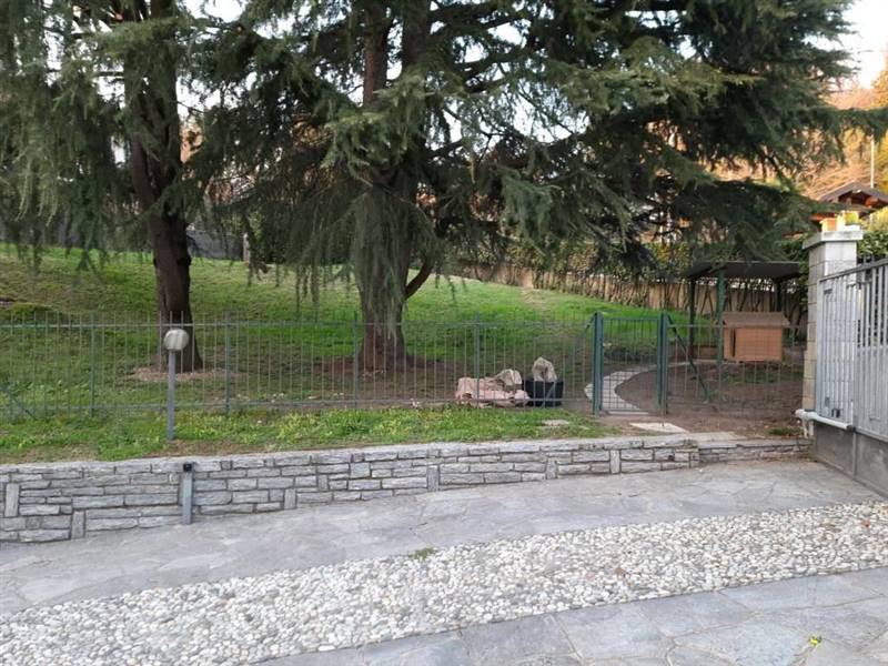casa indipendente in vendita a Proserpio