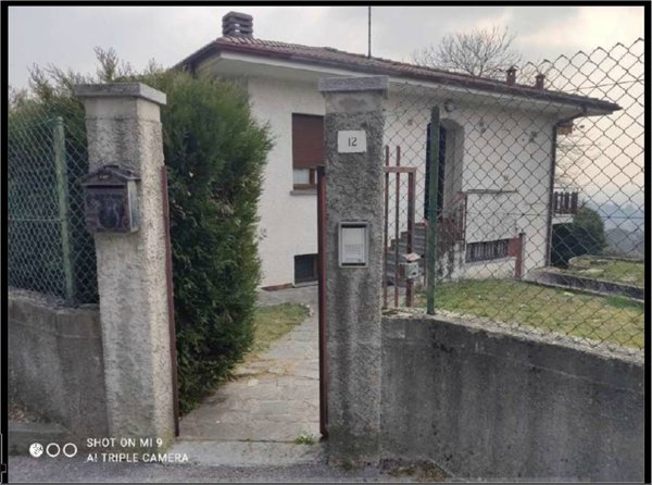 casa indipendente in vendita a Proserpio