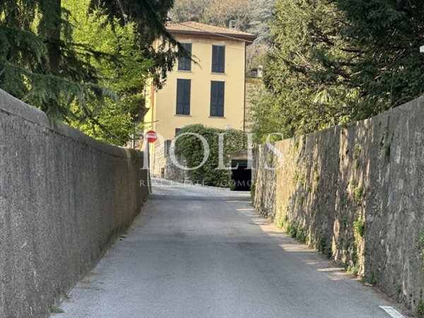 appartamento in vendita a Proserpio