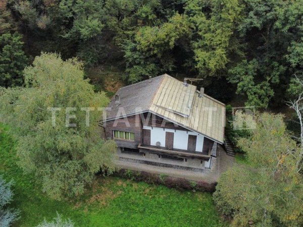 casa indipendente in vendita a Proserpio