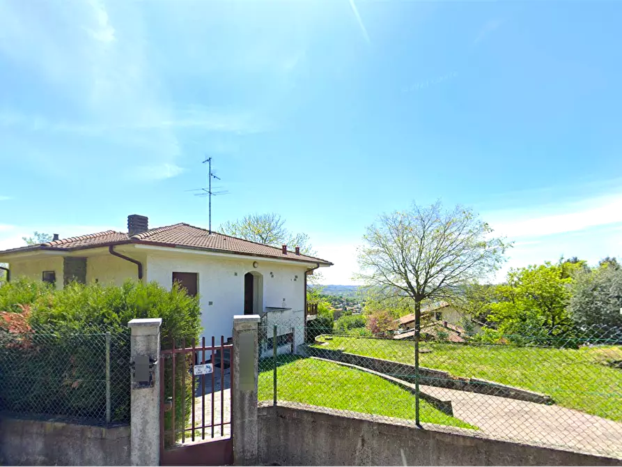 casa indipendente in vendita a Proserpio