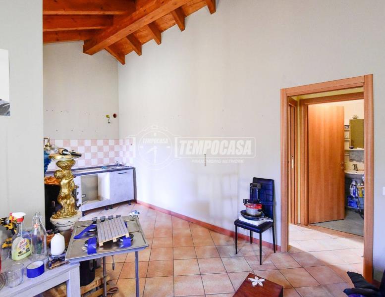 appartamento in vendita a Proserpio