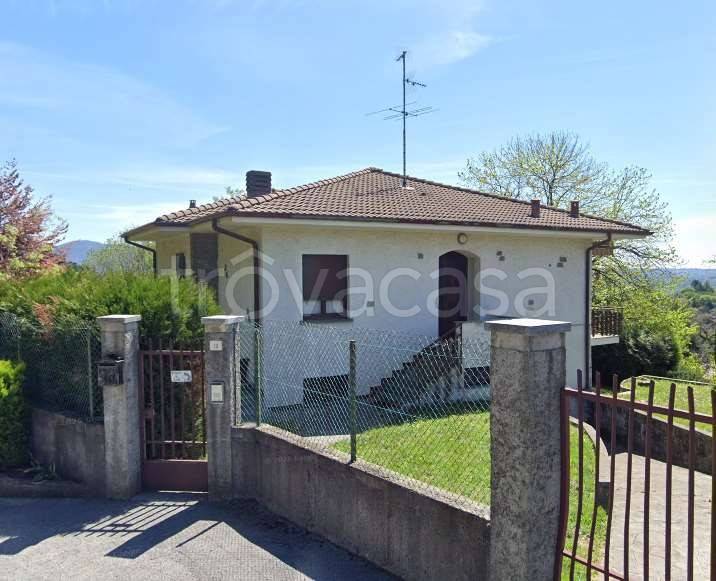 casa indipendente in vendita a Proserpio