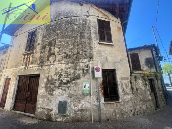 casa indipendente in vendita a Pusiano