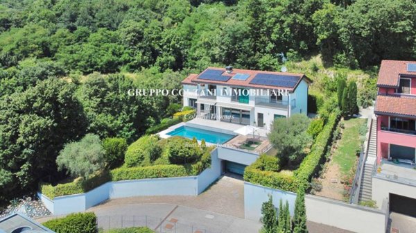 casa indipendente in vendita a Pusiano