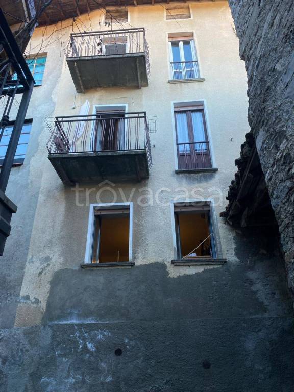 appartamento in vendita a Rezzago