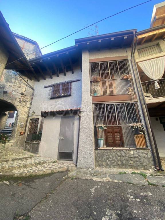 appartamento in vendita a Rezzago