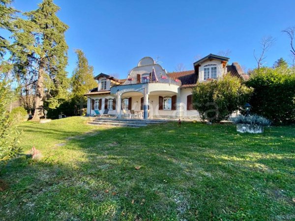 casa indipendente in vendita a Rodero
