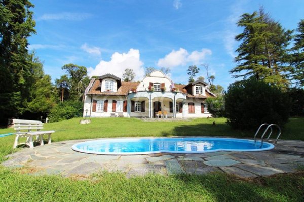 casa indipendente in vendita a Rodero