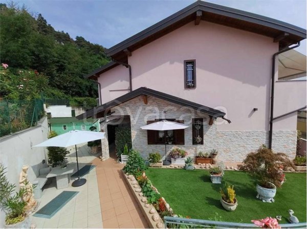 casa indipendente in vendita a Rodero