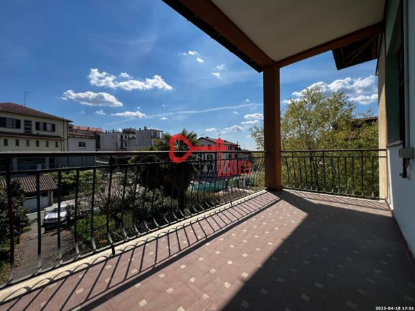 casa indipendente in vendita a Rodero