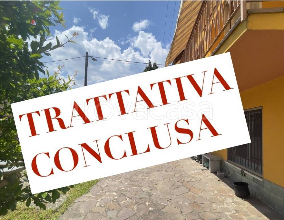 casa indipendente in vendita a Rodero