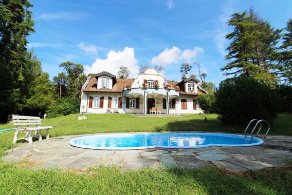 casa indipendente in vendita a Rodero