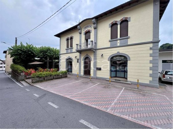 trivano in vendita a Rodero