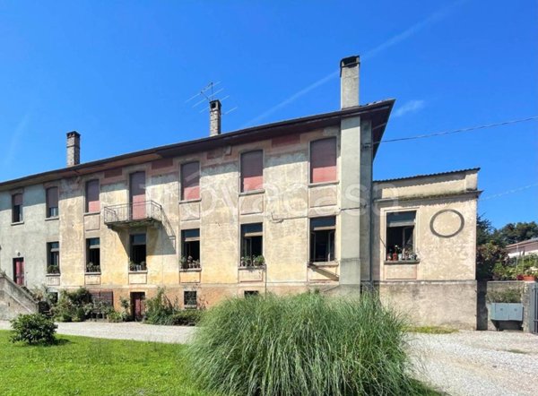 casa indipendente in vendita a Rodero