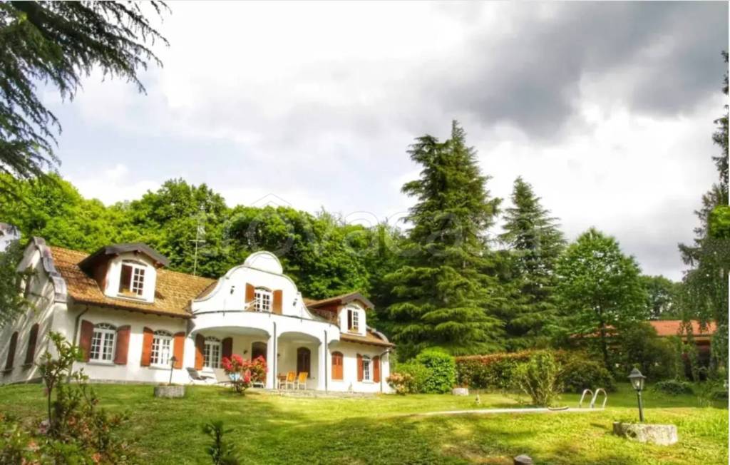 casa indipendente in vendita a Rodero