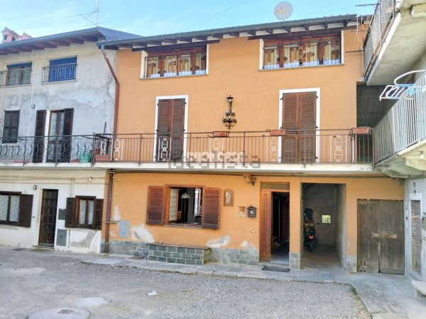 casa indipendente in vendita a Rodero