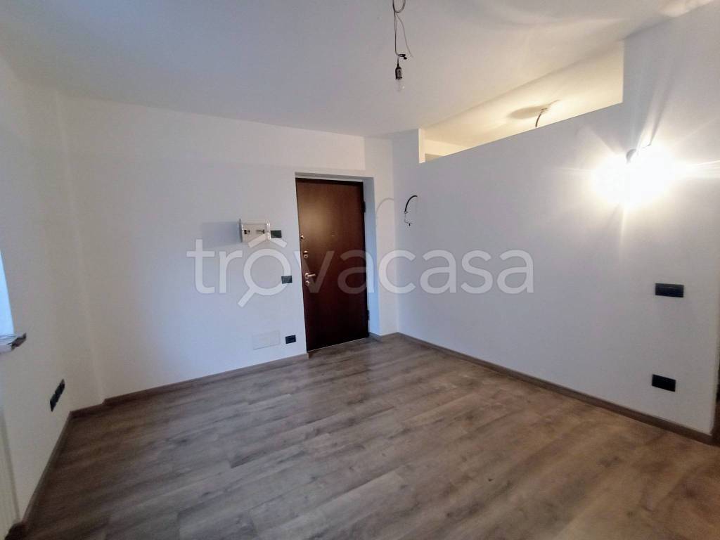 appartamento in vendita a Rovellasca