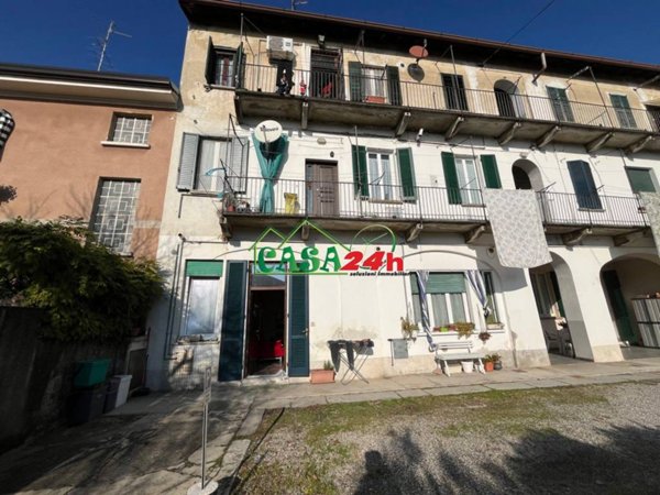 appartamento in vendita a Rovellasca