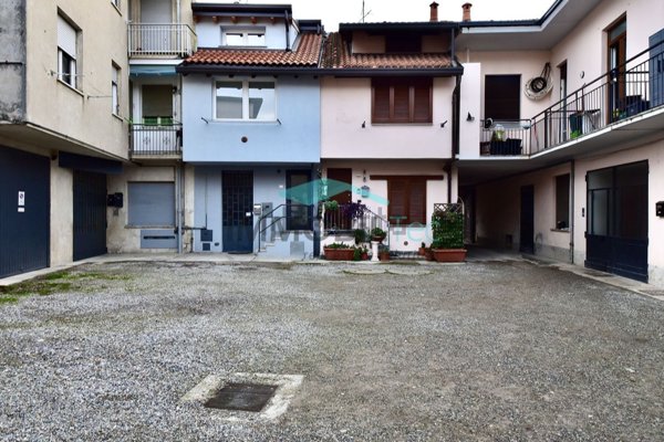 appartamento in vendita a Rovellasca