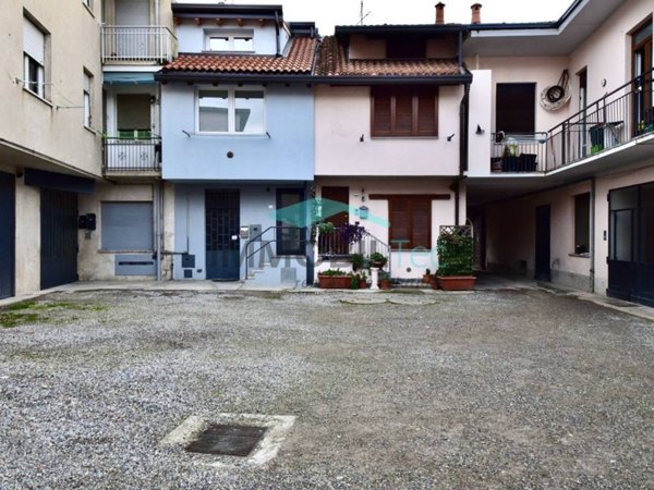 appartamento in vendita a Rovellasca