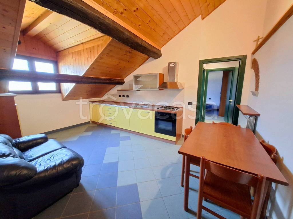 appartamento in vendita a Rovellasca