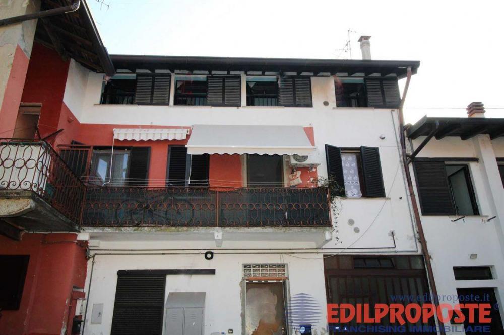 appartamento in vendita a Rovellasca