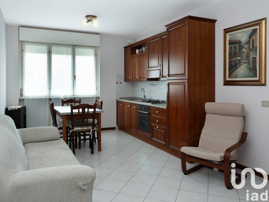 appartamento in vendita a Rovellasca