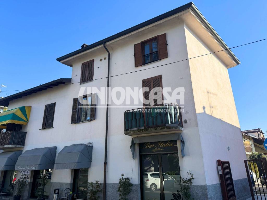 appartamento in vendita a Rovellasca