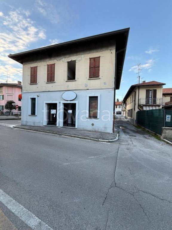 appartamento in vendita a Rovellasca