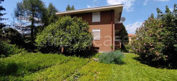 appartamento in vendita a Rovellasca