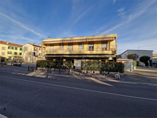 appartamento in vendita a Rovellasca