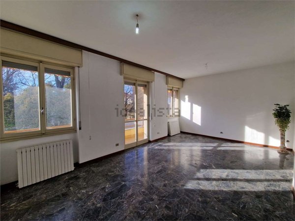 appartamento in vendita a Rovellasca