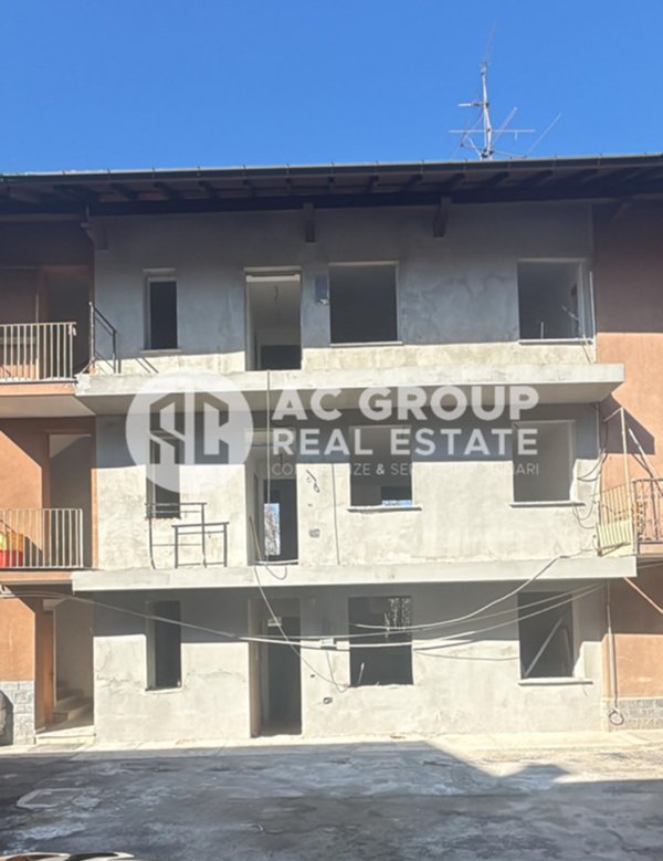 appartamento in vendita a Rovellasca