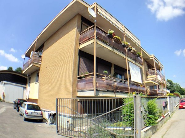 appartamento in vendita a Rovellasca