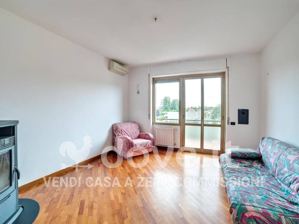 appartamento in vendita a Rovellasca