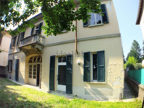 appartamento in vendita a Rovellasca