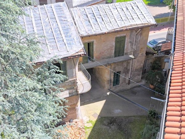 casa semindipendente in vendita a Rovellasca