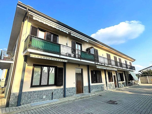 appartamento in vendita a Rovellasca