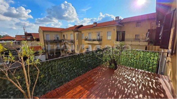 appartamento in vendita a Rovellasca