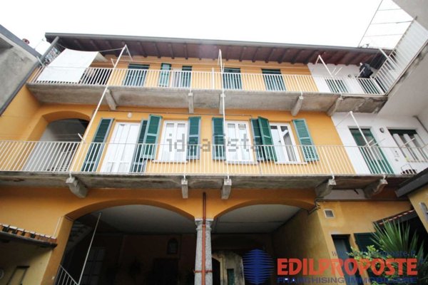 appartamento in vendita a Rovellasca