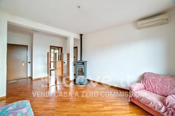 appartamento in vendita a Rovellasca
